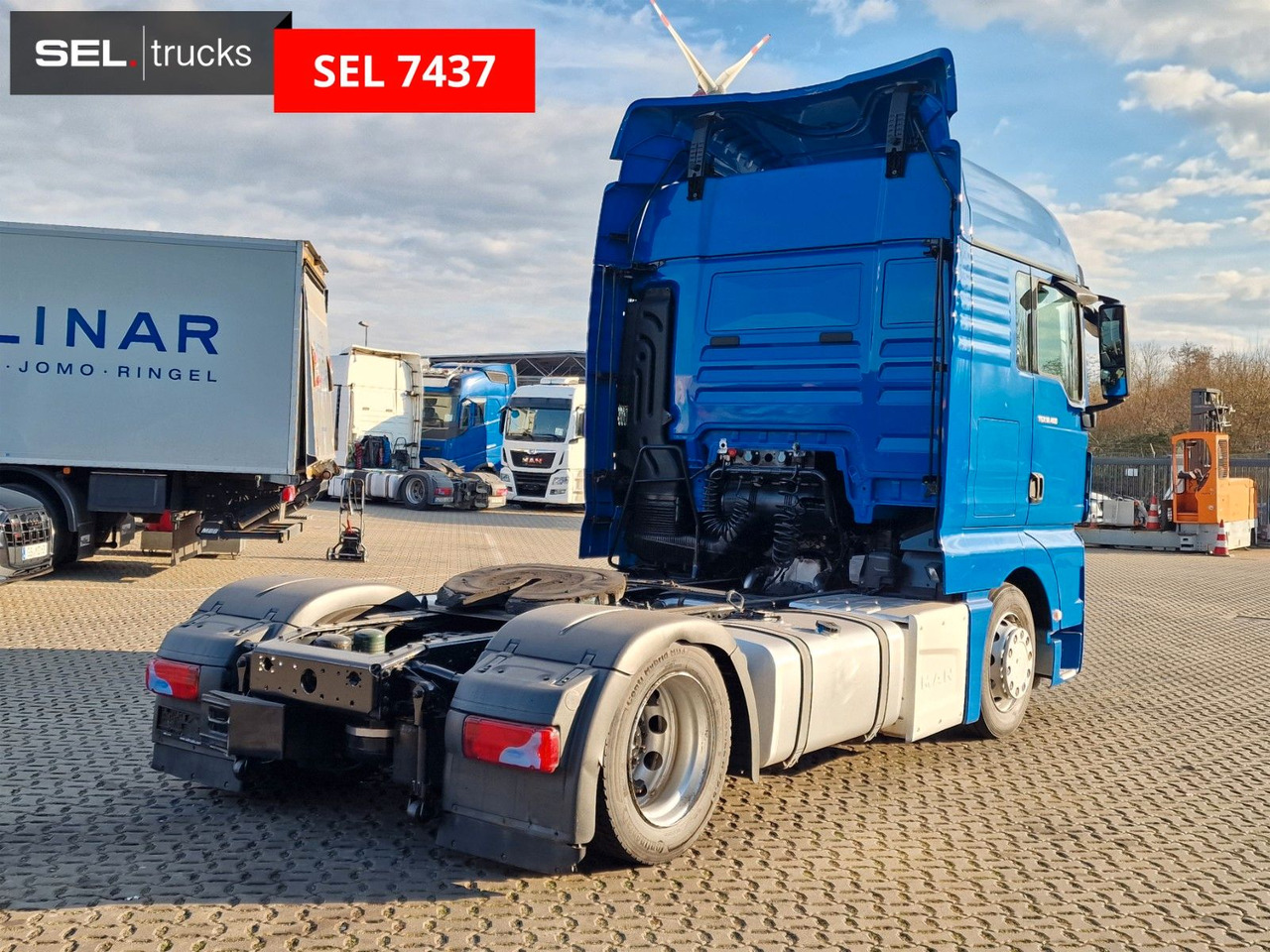 MAN TGX 18.460 4X2 LLS-U / Retarder / 2 Tanks - شاحنة جرار: صور 5 MAN TGX 18.460 4X2 LLS-U / Retarder / 2 Tanks - شاحنة جرار: صور 5