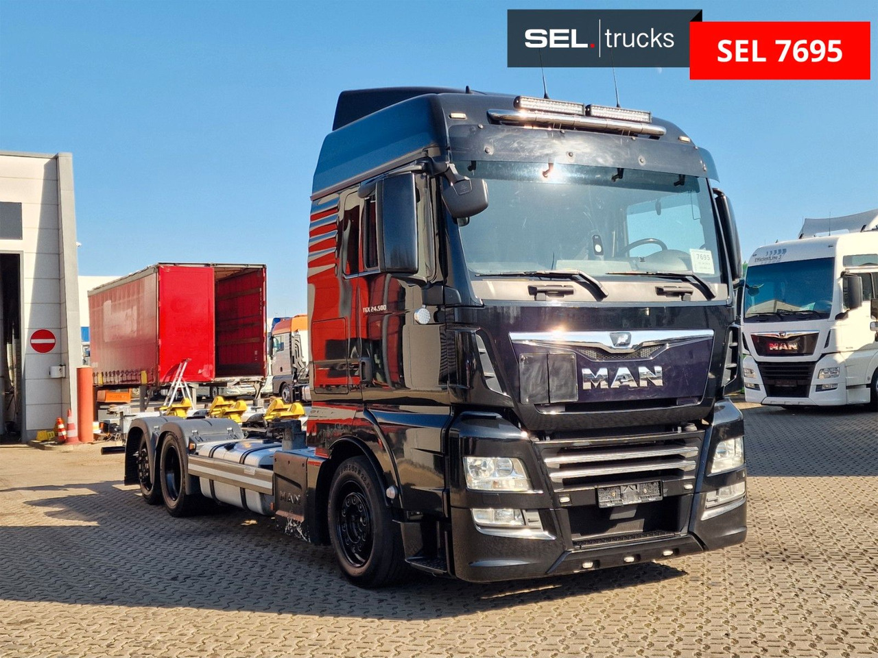 MAN TGX 24.500 6X2-2 LL-U / Intarder / Xeno / LOW KM - شاحنات الحاويات/ جسم علوي قابل للتغيير شاحنة: صور 3 MAN TGX 24.500 6X2-2 LL-U / Intarder / Xeno / LOW KM - شاحنات الحاويات/ جسم علوي قابل للتغيير شاحنة: صور 3