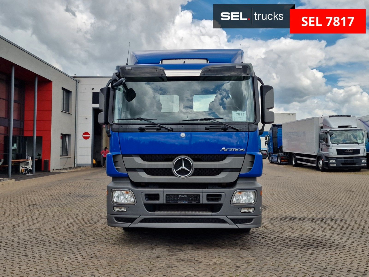 Mercedes-Benz Actros 1832 / Standklimaanlage - شاحنة جرار: صور 2 Mercedes-Benz Actros 1832 / Standklimaanlage - شاحنة جرار: صور 2