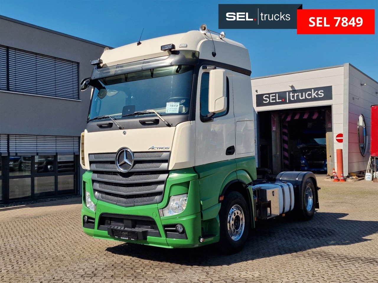 Mercedes-Benz Actros 1846 / Retarder / Kompressor / 6D - شاحنة جرار: صور 1 Mercedes-Benz Actros 1846 / Retarder / Kompressor / 6D - شاحنة جرار: صور 1