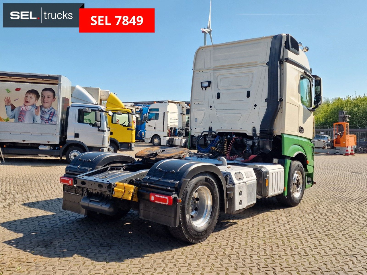 Mercedes-Benz Actros 1846 / Retarder / Kompressor / 6D - شاحنة جرار: صور 5 Mercedes-Benz Actros 1846 / Retarder / Kompressor / 6D - شاحنة جرار: صور 5