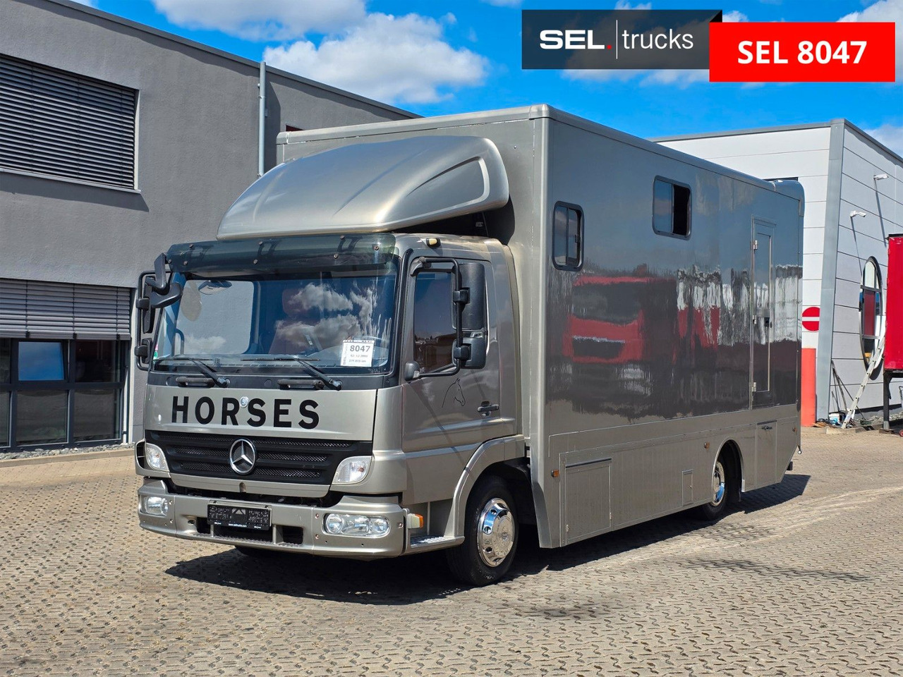 Mercedes-Benz Atego 818L - شاحنة نقل المواشي شاحنة: صور 1 Mercedes-Benz Atego 818L - شاحنة نقل المواشي شاحنة: صور 1