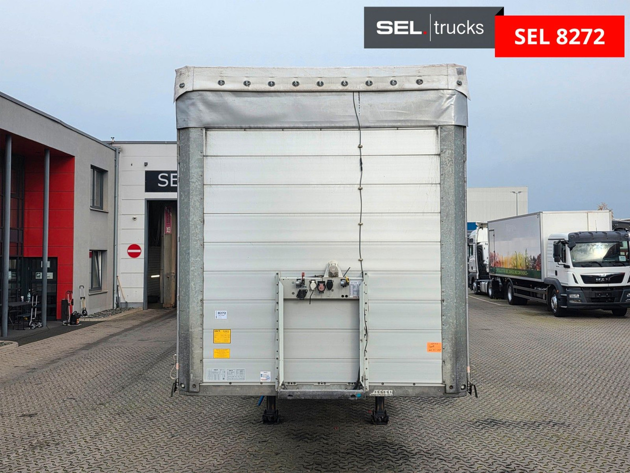 Schmitz Cargobull SCS 24/L - 13.62 E B / Ldbw / Lenkachse - نقل الشراب نصف مقطورة: صور 3 Schmitz Cargobull SCS 24/L - 13.62 E B / Ldbw / Lenkachse - نقل الشراب نصف مقطورة: صور 3