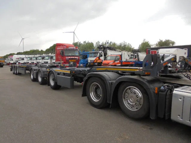 D-Tec DOLLY + TRAILER LZV - شاحنات الحاويات/ جسم علوي قابل للتغيير نصف مقطورة: صور 2 D-Tec DOLLY + TRAILER LZV - شاحنات الحاويات/ جسم علوي قابل للتغيير نصف مقطورة: صور 2