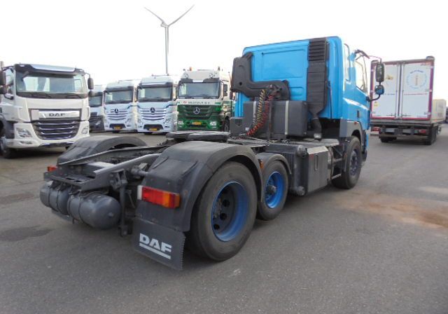 DAF 85.410 FTP -410 6X2 COMPRESSOR - شاحنة جرار: صور 4 DAF 85.410 FTP -410 6X2 COMPRESSOR - شاحنة جرار: صور 4