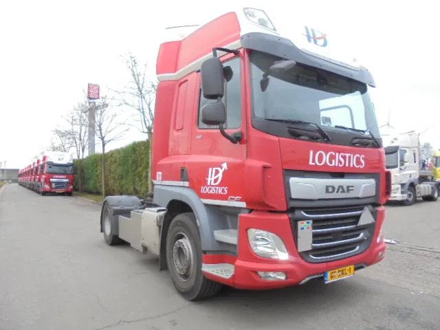 DAF CF 410 SSC - شاحنة جرار: صور 3 DAF CF 410 SSC - شاحنة جرار: صور 3