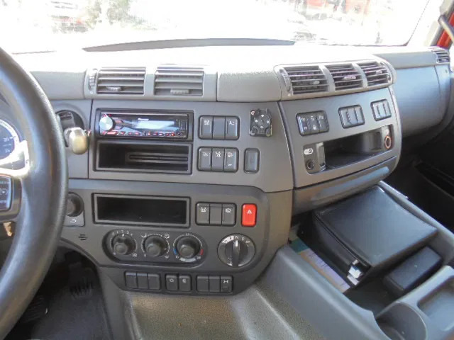 شاحنة جرار DAF CF 440 FT: صور 13