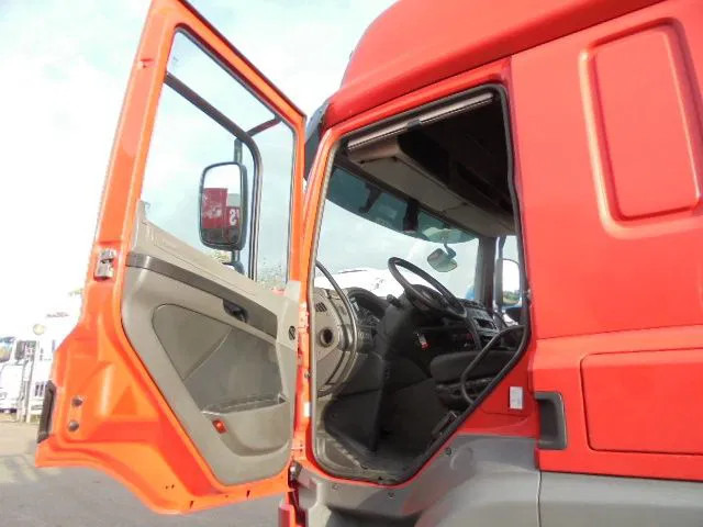 شاحنة جرار DAF CF 440: صور 10