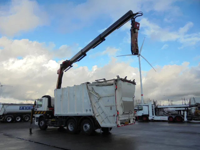 DAF CF 75.250 6x2 - شاحنة القمامة: صور 4 DAF CF 75.250 6x2 - شاحنة القمامة: صور 4