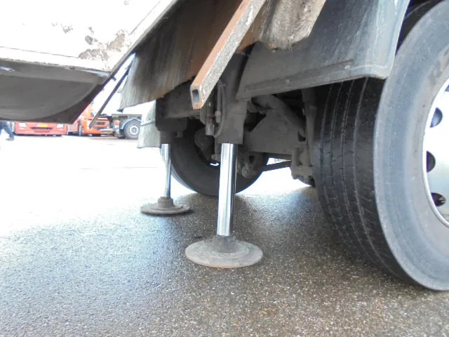 تأجير DAF CF 75.250 6x2 DAF CF 75.250 6x2: صور 12
