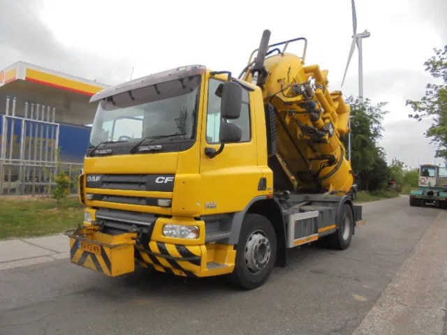DAF CF 75.250 RAVO NL TRUCK LIKE NEW - فراغ شاحنة: صور 1 DAF CF 75.250 RAVO NL TRUCK LIKE NEW - فراغ شاحنة: صور 1