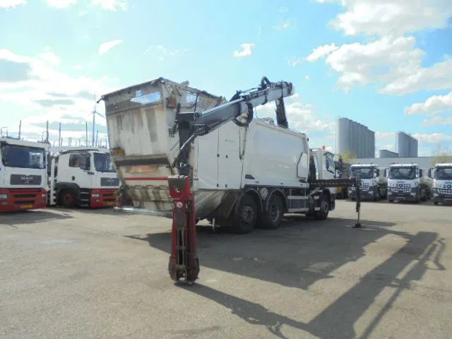 DAF FAN CF75-250 6X2 - شاحنة القمامة: صور 4 DAF FAN CF75-250 6X2 - شاحنة القمامة: صور 4