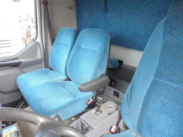 بصندوق مغلق شاحنة DAF LF 220: صور 16 بصندوق مغلق شاحنة DAF LF 220: صور 16