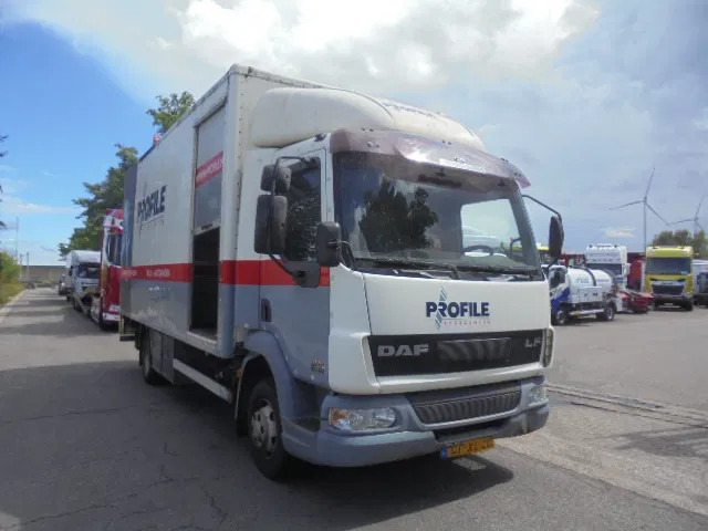 DAF LF 45 150 NL TRUCK SERVICE TRUCK MET COMPRESSOR - بصندوق مغلق شاحنة: صور 5 DAF LF 45 150 NL TRUCK SERVICE TRUCK MET COMPRESSOR - بصندوق مغلق شاحنة: صور 5