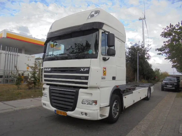 DAF XF 105 410 NL truck - شاحنات الحاويات/ جسم علوي قابل للتغيير شاحنة: صور 1 DAF XF 105 410 NL truck - شاحنات الحاويات/ جسم علوي قابل للتغيير شاحنة: صور 1