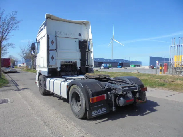 DAF XF 105.460 SUPERSPACE - شاحنة جرار: صور 5 DAF XF 105.460 SUPERSPACE - شاحنة جرار: صور 5