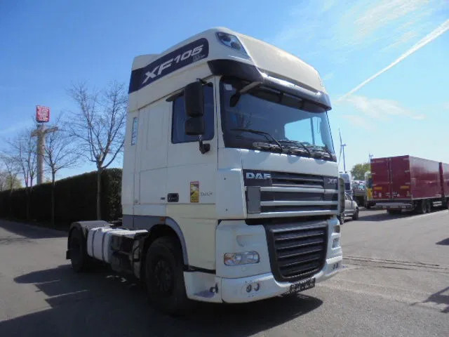 DAF XF 105.460 SUPERSPACE - شاحنة جرار: صور 3 DAF XF 105.460 SUPERSPACE - شاحنة جرار: صور 3