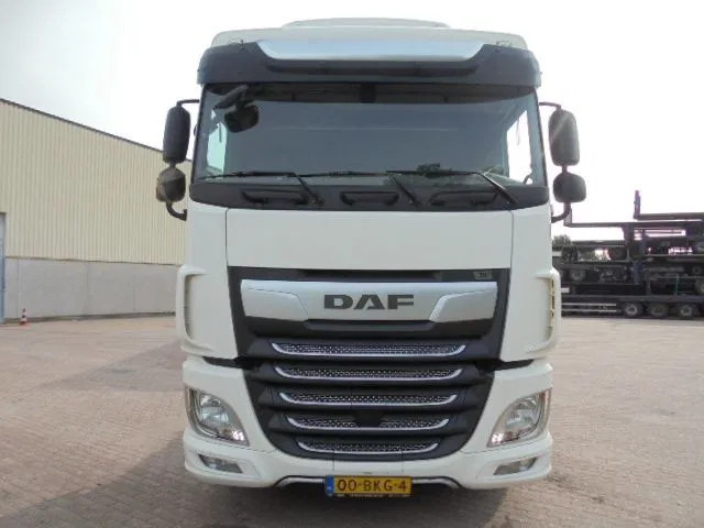 DAF XF 430 - شاحنة جرار: صور 2 DAF XF 430 - شاحنة جرار: صور 2