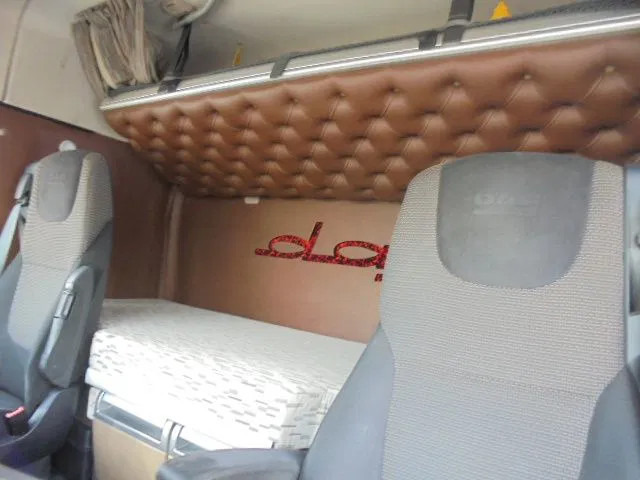 شاحنة جرار DAF XF 440 EURO 6: صور 12 شاحنة جرار DAF XF 440 EURO 6: صور 12