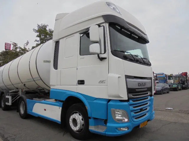 DAF XF 440 SUPER SPACE CAB NL TRUCK - شاحنة جرار: صور 2 DAF XF 440 SUPER SPACE CAB NL TRUCK - شاحنة جرار: صور 2