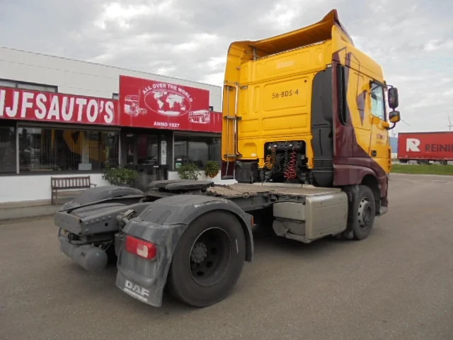 DAF XF 440 - شاحنة جرار: صور 2 DAF XF 440 - شاحنة جرار: صور 2