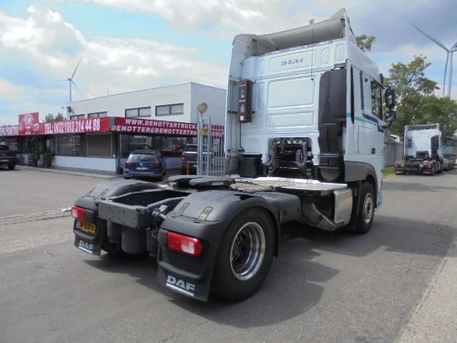 DAF XF 450 - شاحنة جرار: صور 5 DAF XF 450 - شاحنة جرار: صور 5