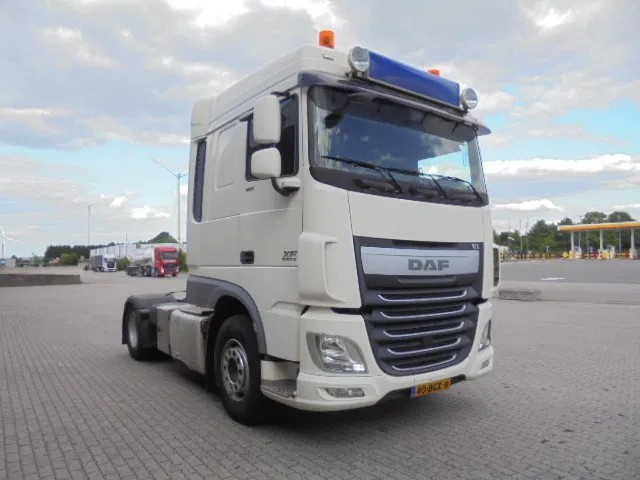 DAF XF 460 FT NL TRUCK - شاحنة جرار: صور 3 DAF XF 460 FT NL TRUCK - شاحنة جرار: صور 3