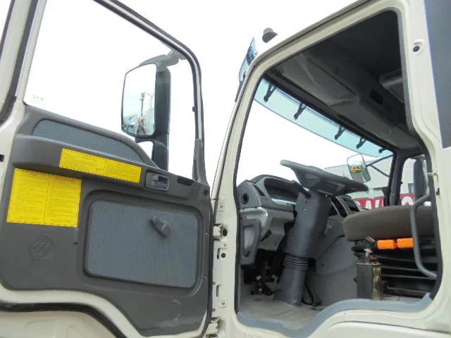 Diversen FOTON DAIMLER TX 3234 6X4 FOTON DAIMLER TX 3234 6X4 - قلابات: صور 5 Diversen FOTON DAIMLER TX 3234 6X4 FOTON DAIMLER TX 3234 6X4 - قلابات: صور 5