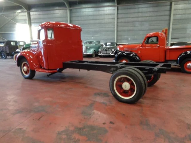 International D 30 4 TONNER - الشاسيه شاحنة: صور 3 International D 30 4 TONNER - الشاسيه شاحنة: صور 3
