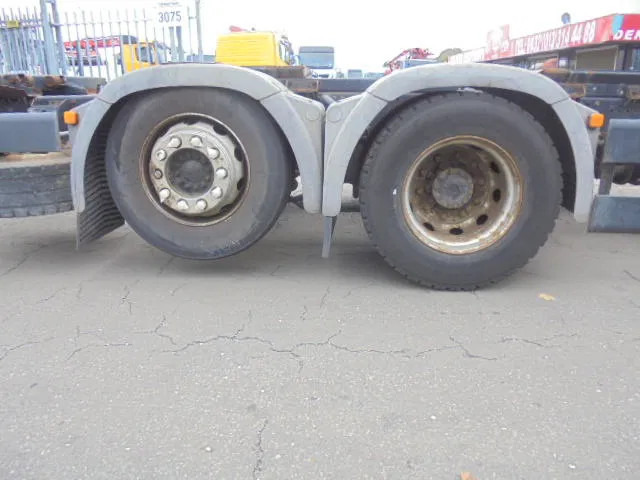MAN TGA 26.440 RETARDER NL TRUCK - شاحنات الحاويات/ جسم علوي قابل للتغيير شاحنة: صور 4 MAN TGA 26.440 RETARDER NL TRUCK - شاحنات الحاويات/ جسم علوي قابل للتغيير شاحنة: صور 4
