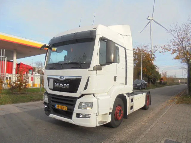 MAN TGS 18.320 NL TRUCK TUV 07-2026 - شاحنة جرار: صور 1 MAN TGS 18.320 NL TRUCK TUV 07-2026 - شاحنة جرار: صور 1