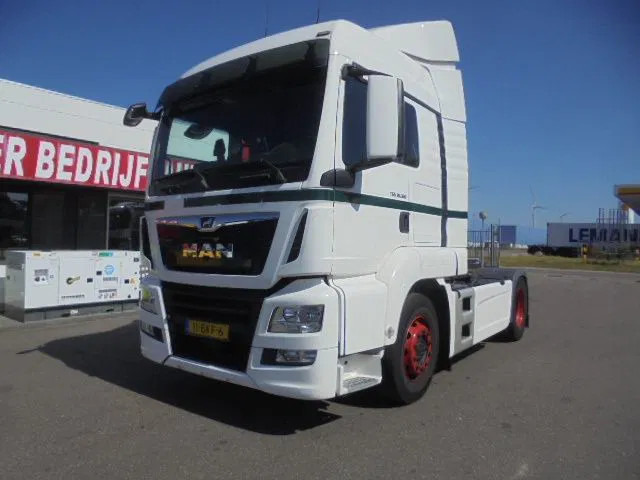 MAN TGS 320 LX - شاحنة جرار: صور 1 MAN TGS 320 LX - شاحنة جرار: صور 1