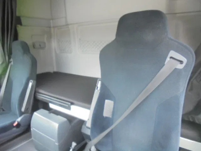 تأجير MAN TGX 18.400 COMPRESSOR + HYDRO NL TRUCK MAN TGX 18.400 COMPRESSOR + HYDRO NL TRUCK: صور 9 تأجير MAN TGX 18.400 COMPRESSOR + HYDRO NL TRUCK MAN TGX 18.400 COMPRESSOR + HYDRO NL TRUCK: صور 9