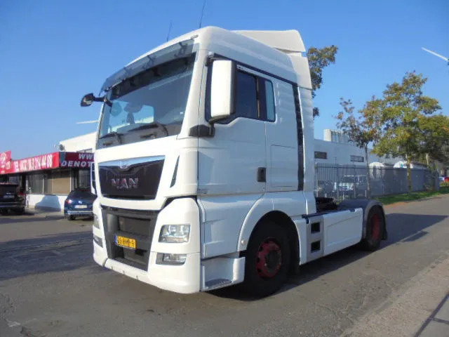 MAN TGX 18.400 XL - شاحنة جرار: صور 1 MAN TGX 18.400 XL - شاحنة جرار: صور 1