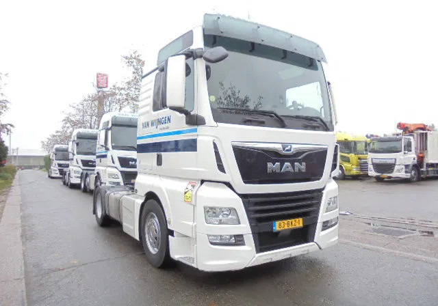 MAN TGX 18.500 18-500 XXL LLS-U NEW TYPE TACHO - شاحنة جرار: صور 3 MAN TGX 18.500 18-500 XXL LLS-U NEW TYPE TACHO - شاحنة جرار: صور 3