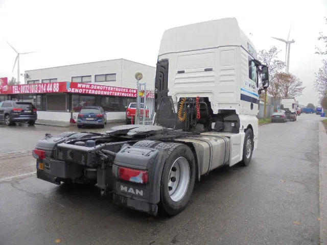 MAN TGX 18.500 18-500 XXL LLS-U NEW TYPE TACHO - شاحنة جرار: صور 5 MAN TGX 18.500 18-500 XXL LLS-U NEW TYPE TACHO - شاحنة جرار: صور 5