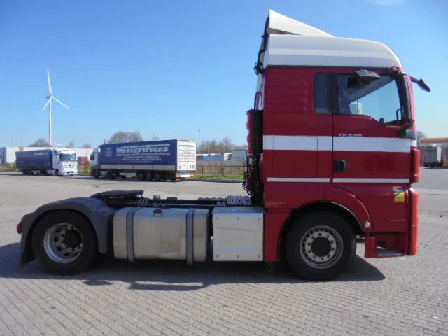 MAN TGX 18.500 500 XXL + RETARDER - شاحنة جرار: صور 4 MAN TGX 18.500 500 XXL + RETARDER - شاحنة جرار: صور 4