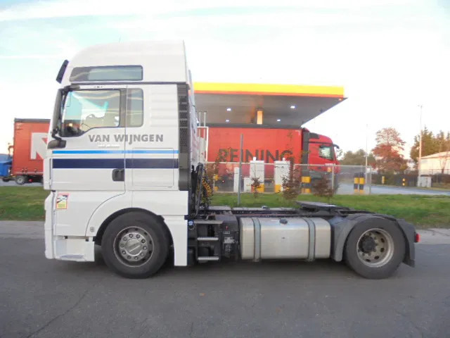 MAN TGX 18.500 XXL SMART TACHO 16X IN STOCK - شاحنة جرار: صور 4 MAN TGX 18.500 XXL SMART TACHO 16X IN STOCK - شاحنة جرار: صور 4