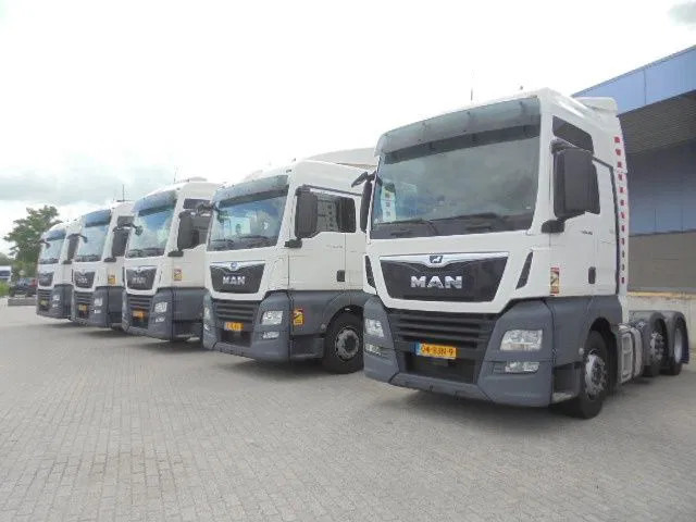 MAN TGX 26-420 XL 6x2 NEW EXPORT PRICES - شاحنة جرار: صور 2 MAN TGX 26-420 XL 6x2 NEW EXPORT PRICES - شاحنة جرار: صور 2