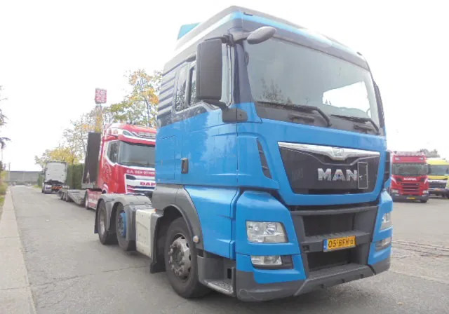 MAN TGX 26.440 XL - شاحنة جرار: صور 3 MAN TGX 26.440 XL - شاحنة جرار: صور 3