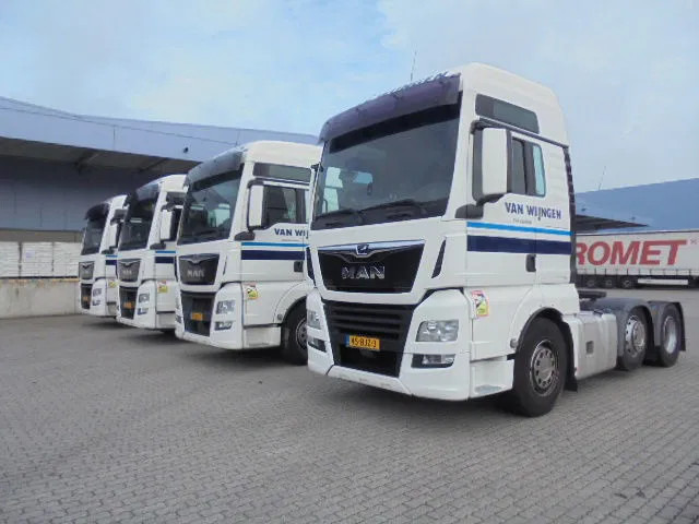 MAN TGX 26-480 XXL - شاحنة جرار: صور 1 MAN TGX 26-480 XXL - شاحنة جرار: صور 1
