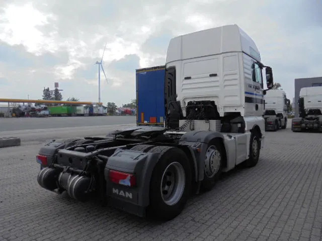 MAN TGX 26-500 XXL NEW TYPE TACHO - شاحنة جرار: صور 4 MAN TGX 26-500 XXL NEW TYPE TACHO - شاحنة جرار: صور 4