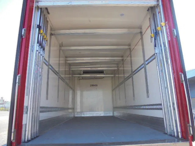 MAN TGX 26.500 XXL + RETARDER + FRC 2026 - مبردة شاحنة: صور 5 MAN TGX 26.500 XXL + RETARDER + FRC 2026 - مبردة شاحنة: صور 5