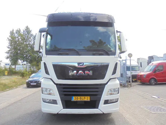 MAN TGX 26.500 XXL TUV APK 03-26 NL TRUCK 16X IN STOCK - شاحنة جرار: صور 2 MAN TGX 26.500 XXL TUV APK 03-26 NL TRUCK 16X IN STOCK - شاحنة جرار: صور 2
