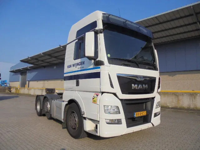 MAN TGX 28.480 6X2 XXL - شاحنة جرار: صور 3 MAN TGX 28.480 6X2 XXL - شاحنة جرار: صور 3