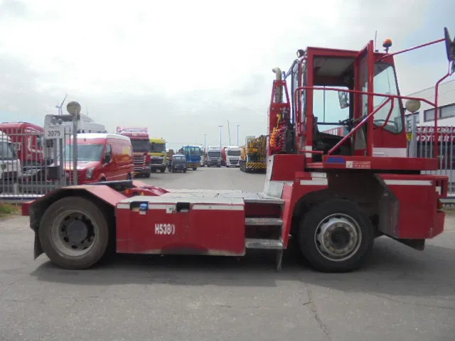 MOL YM225/4X2 40KM/H - جرارات صالات المطارات: صور 4 MOL YM225/4X2 40KM/H - جرارات صالات المطارات: صور 4