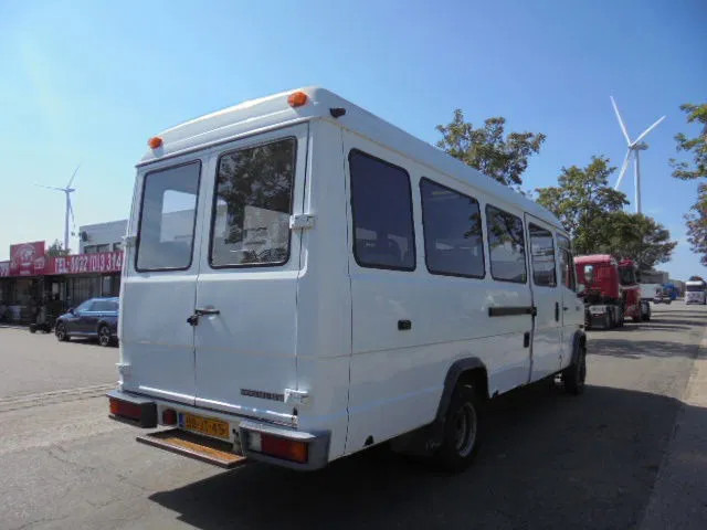 Mercedes-Benz 609D - صغيرة, ميكروباص: صور 4 Mercedes-Benz 609D - صغيرة, ميكروباص: صور 4