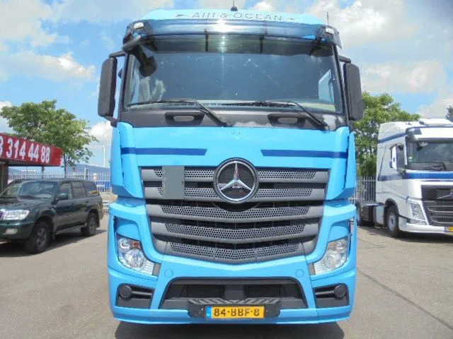 Mercedes-Benz Actros 1842 LS EUR 6 - شاحنة جرار: صور 2 Mercedes-Benz Actros 1842 LS EUR 6 - شاحنة جرار: صور 2