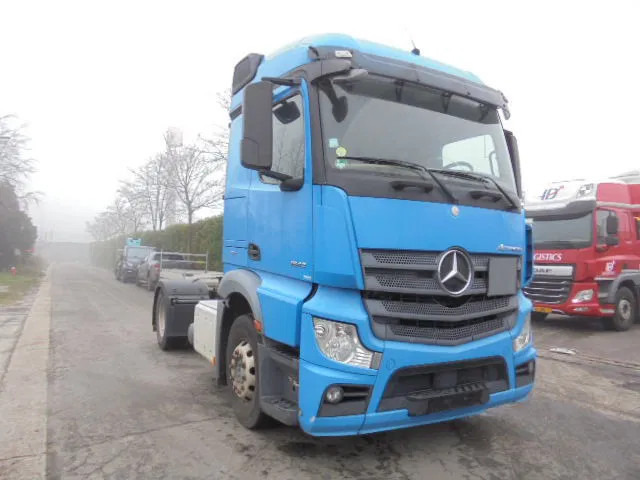 Mercedes-Benz Actros 1842 LS EUR6 - شاحنة جرار: صور 3 Mercedes-Benz Actros 1842 LS EUR6 - شاحنة جرار: صور 3