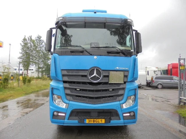 Mercedes-Benz Actros 1842 LS EUR6 - شاحنة جرار: صور 2 Mercedes-Benz Actros 1842 LS EUR6 - شاحنة جرار: صور 2